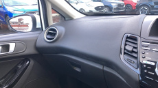 Ford Fiesta 1.0 EcoBoost Titanium 5dr Petrol Hatchback